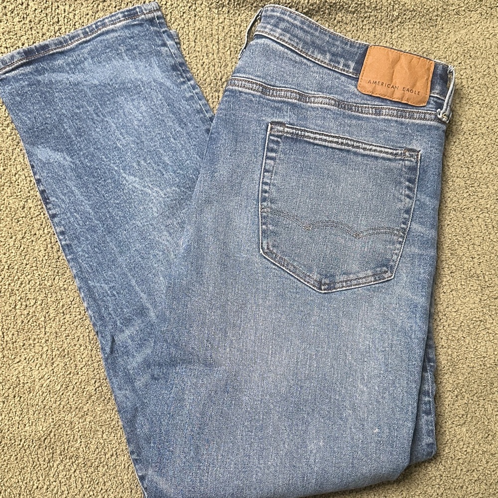 American Eagle Outfitters Light Blue Straight Jeans
